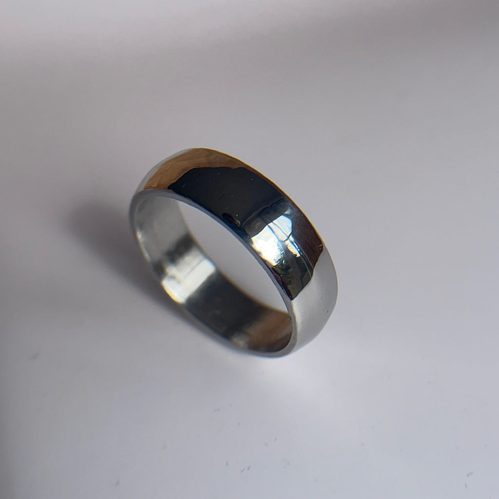 Round polished ring